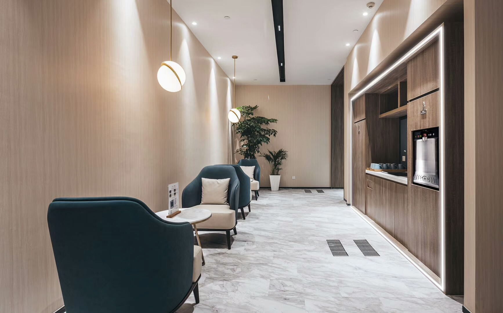 <a href=http://www.wnndb.com/tags-457.html target=_blank class=infotextkey>辦公室裝飾設(shè)計(jì)</a>