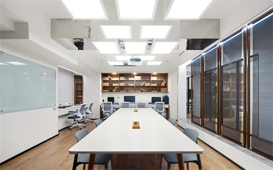 上海禪意極簡辦公室裝修風(fēng)格，